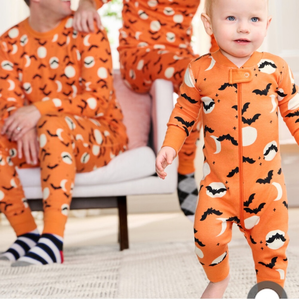 Hanna Andersson Halloween PJs, perfect condition.